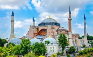 8 Most Beautiful Mosques in the World